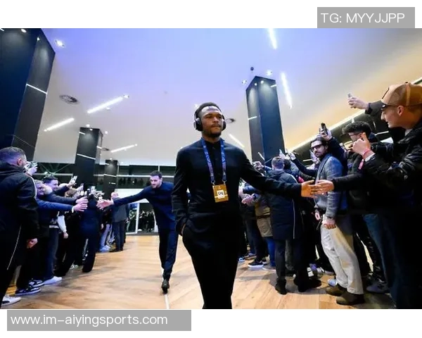 尤文前锋奥蓬达借助拔罐疗法重塑状态全身罐子展现东方神秘力量